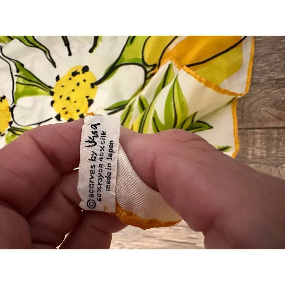 Vintage Vera Women's White Yellow Floral Print Rectangle Head Scarf